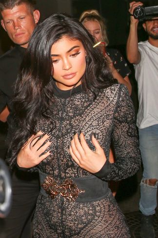 kylie-jenner-at-nice-guy-in-west-hollywood-07-31-2016_2